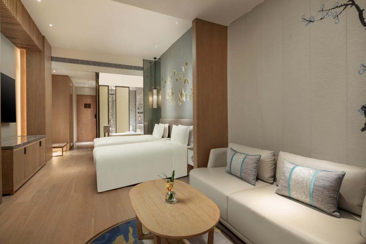 上海南新雅皇冠假日酒店 外观 照片 Deluxe Room