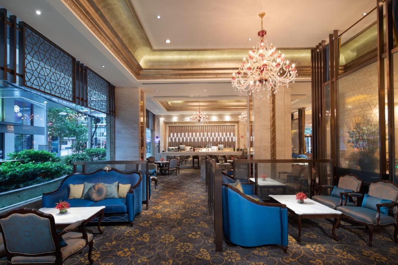 上海南新雅皇冠假日酒店 外观 照片 The Lounge at the hotel
